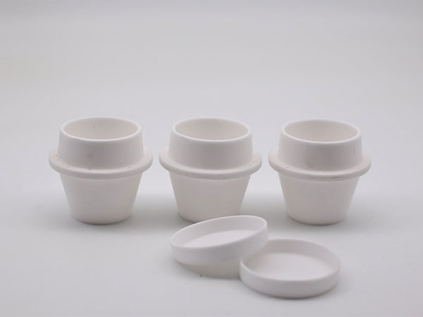 醴陵市茶山萬財(cái)坩堝瓷業(yè)有限公司,醴陵碳硫氮?dú)浞治龊牟匿N售,熱分析坩堝銷售,氧化鋁坩堝哪里好 醴陵市茶山萬財(cái)坩堝瓷業(yè)有限公司,醴陵碳硫氮?dú)浞治龊牟匿N售,熱分析坩堝銷售,氧化鋁坩堝哪里好